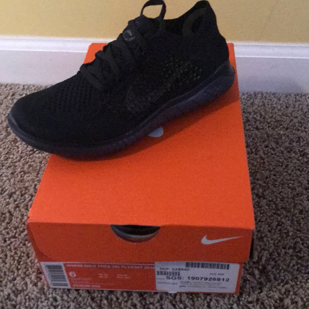 Nike Free Run Flyknit running shoe (new)